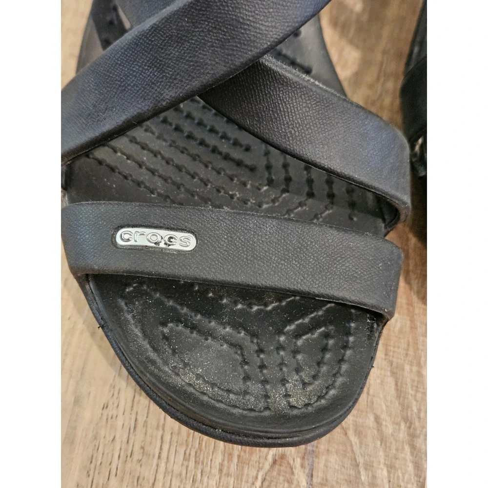 Crocs Cyprus IV Heel Sandals Womens 7 Black Strappy Comfort Heels 14558